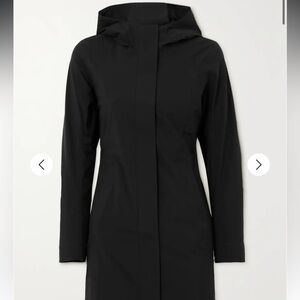 Lululemon Athletica Black Rain Coat